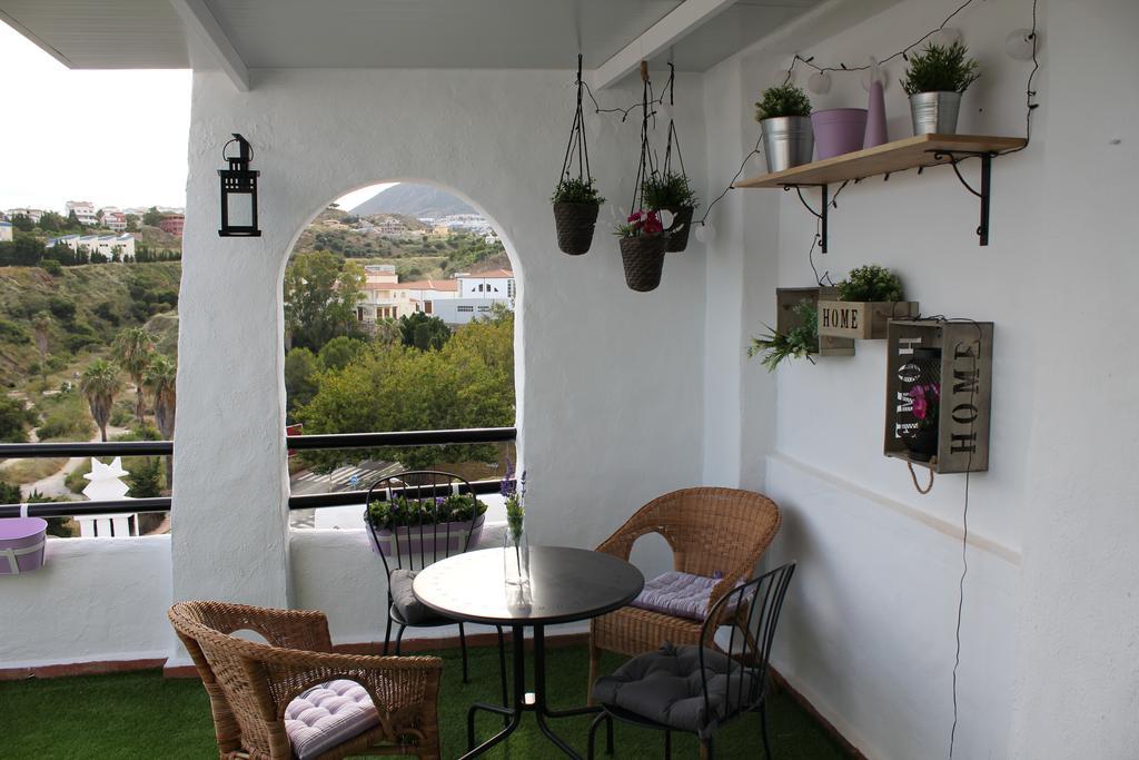 Апартаменти Apartamento Turistico Pueblo Evita Бенальмадена Екстер'єр фото